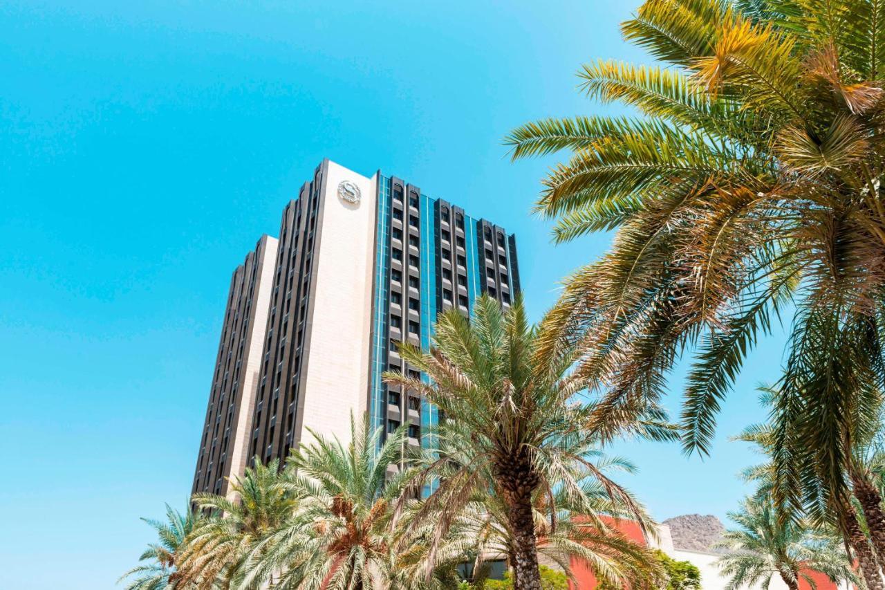 Sheraton Oman Hotel Maskat Exterior foto