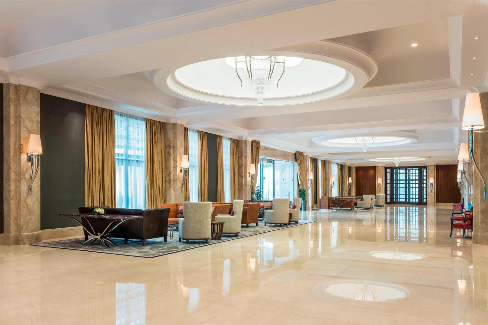 Sheraton Oman Hotel Maskat Exterior foto Lobby